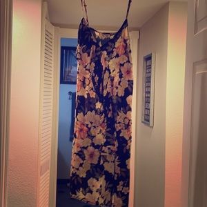 Super Cute Billabong Summer dress